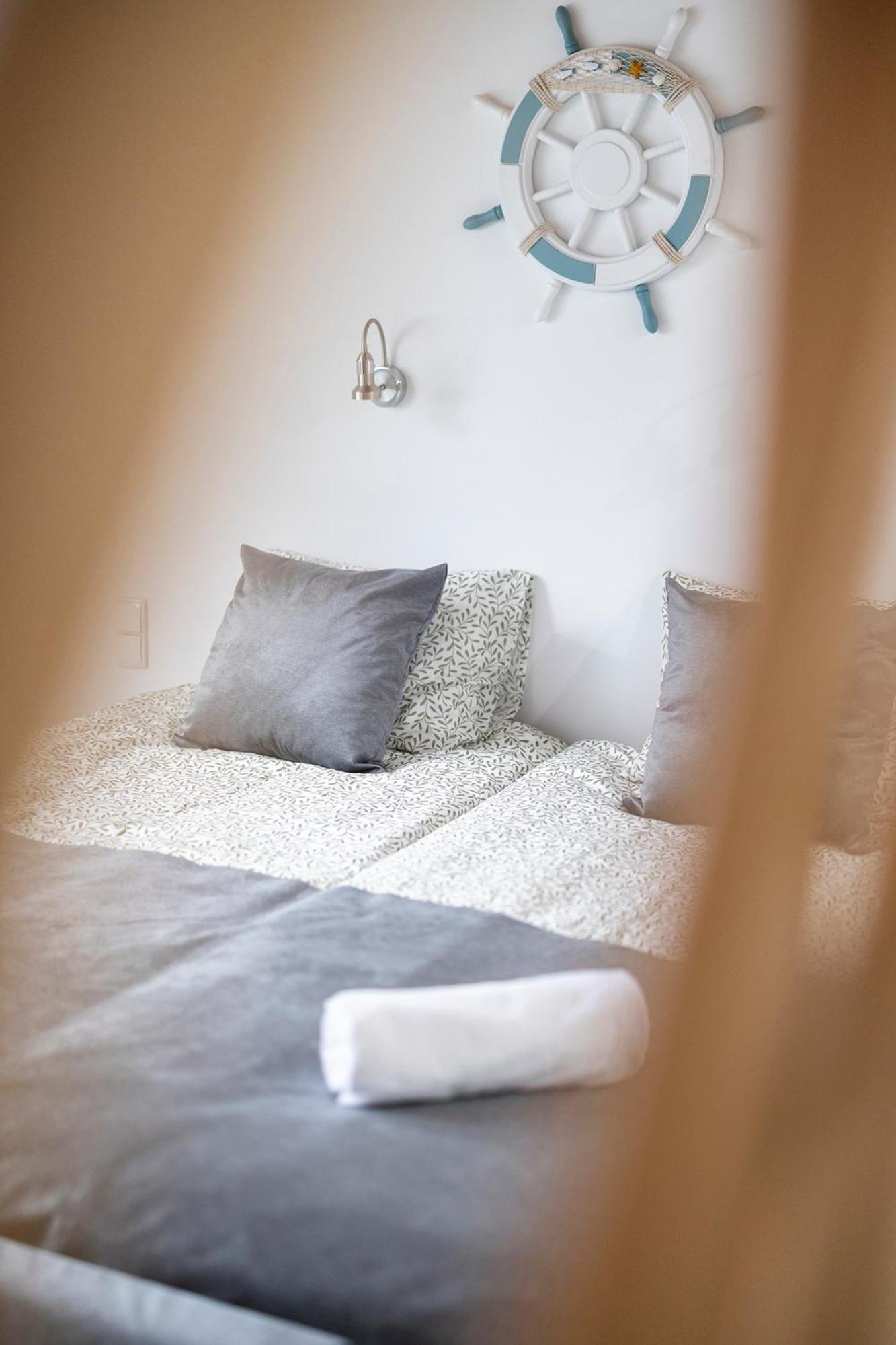 Galeon Apartamenty Mikołajki Ngoại thất bức ảnh